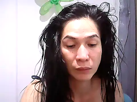 Snapshot of BigDickTrans chatting on March 2026 04:44:01 PM BigDickTrans online show from March 2026 04:44:01 PM
