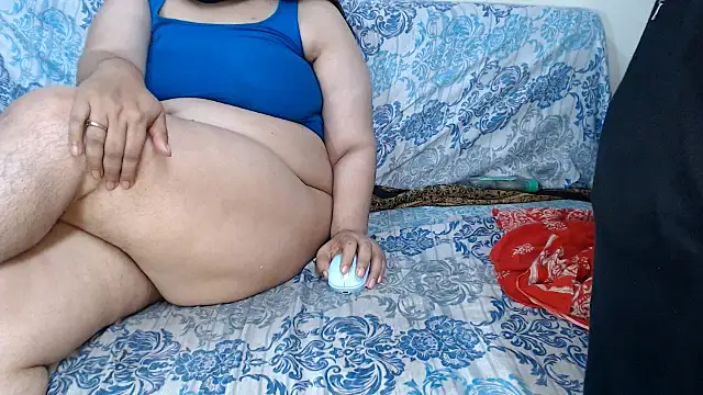 Snapshot of netuhubby chatting on July 2026 01:20:01 PM netuhubby online show from July 2026 01:20:01 PM