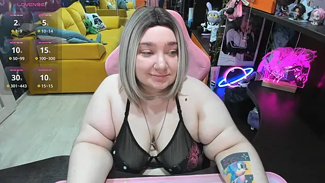 Softie Sofy online show from July 2026 01:12:01 AM