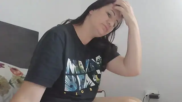 Naughtyredd online show from July 2026 10:57:02 AM