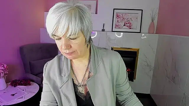 CarmenSoft online show from January 2025 12:04:02 AM