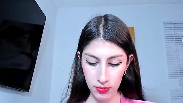 Snapshot of valeria_gonzales_ chatting on December 2024 10:01:02 PM valeria gonzales online show from December 2024 10:01:02 PM