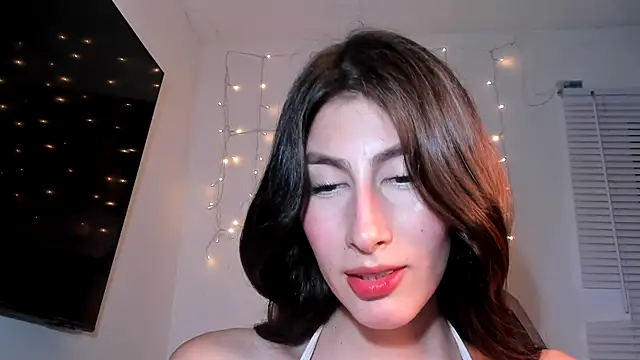 Snapshot of valeria_gonzales_ chatting on January 2025 02:24:02 AM valeria gonzales online show from January 2025 02:24:02 AM