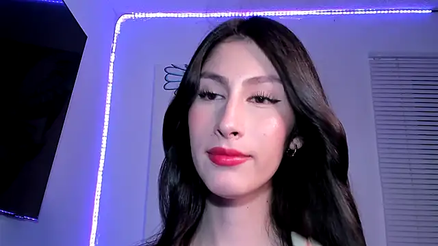 Snapshot of valeria_gonzales_ chatting on March 2025 03:52:02 AM valeria gonzales online show from March 2025 03:52:02 AM