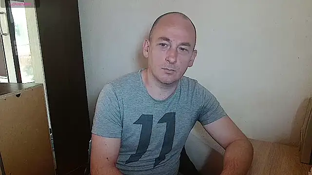 Snapshot of Johan___Barker chatting on April 2026 10:42:02 AM Johan Barker online show from April 2026 10:42:02 AM