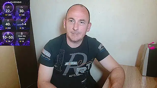 Snapshot of Johan___Barker chatting on May 2026 11:08:02 AM Johan Barker online show from May 2026 11:08:02 AM