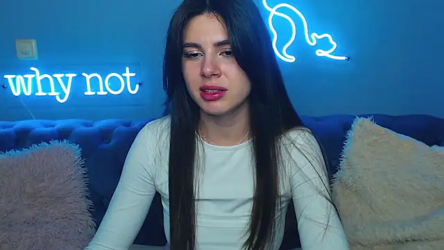 ViollinaLove online show from March 2025 05:52:01 PM