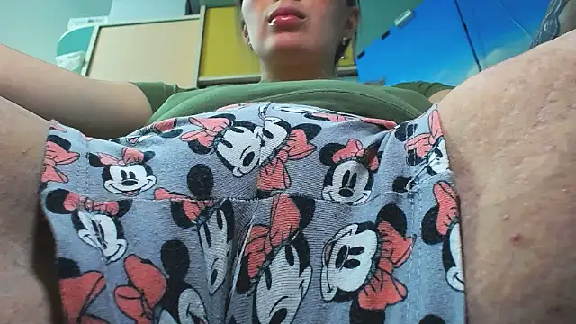 Snapshot of miaa_sunn chatting on November 2025 02:42:02 PM miaa sunn online show from November 2025 02:42:02 PM