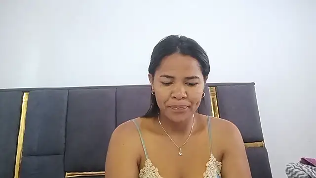 aleixane online show from March 2026 05:01:02 AM