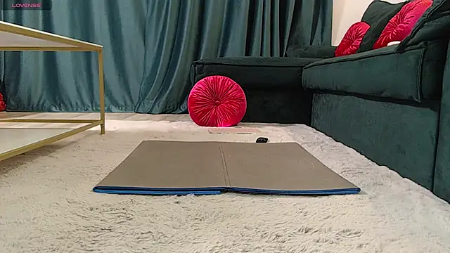 Snapshot of natasha-bigas chatting on October 2025 07:01:02 PM natasha-bigas online show from October 2025 07:01:02 PM