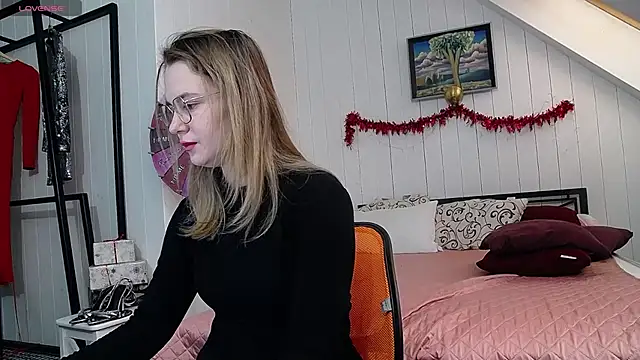 CindyJonson online show from February 2025 07:24:02 AM