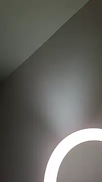 Iceprincess2bad4u online show from September 2025 06:08:01 PM