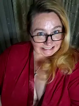 Snapshot of Iceprincess2bad4u chatting on April 2026 06:09:02 PM Iceprincess2bad4u online show from April 2026 06:09:02 PM