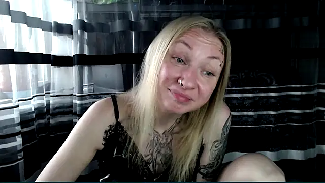 cold lollipop online show from September 2025 06:47:02 AM