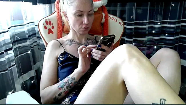 Snapshot of cold_lollipop chatting on February 2026 07:51:01 AM cold lollipop online show from February 2026 07:51:01 AM