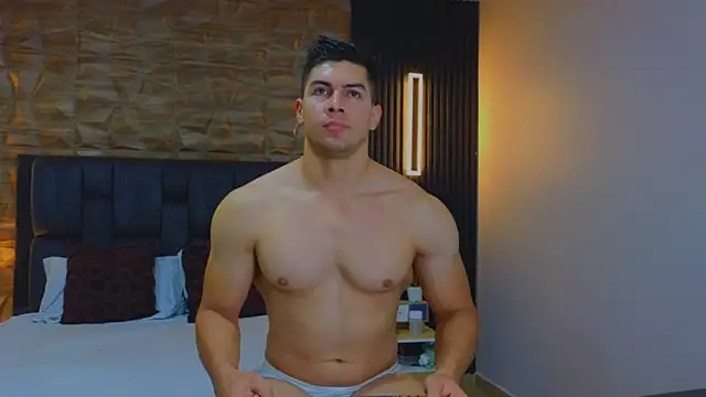 Snapshot of FelipeAndMarcello3 chatting on March 2025 11:24:02 PM FelipeAndMarcello3 online show from March 2025 11:24:02 PM