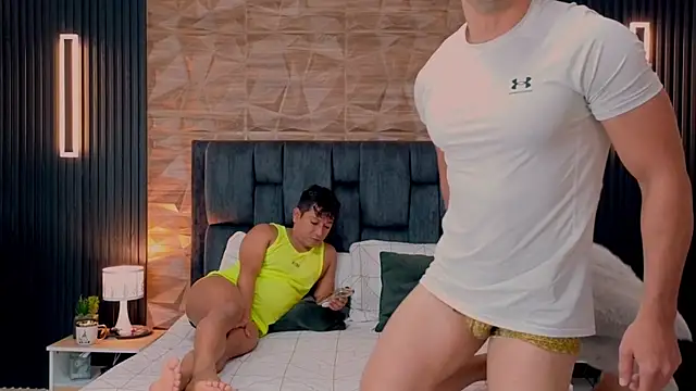 Snapshot of FelipeAndMarcello3 chatting on September 2025 02:06:01 PM FelipeAndMarcello3 online show from September 2025 02:06:01 PM