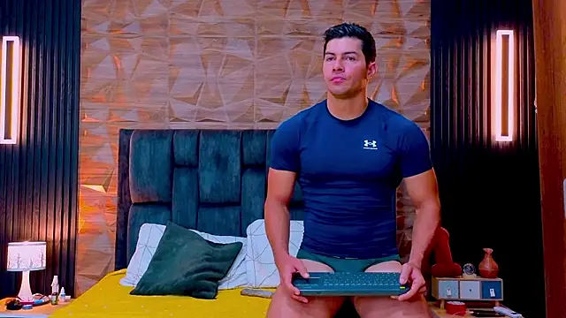 FelipeAndMarcello3 online show from March 2026 02:43:01 PM