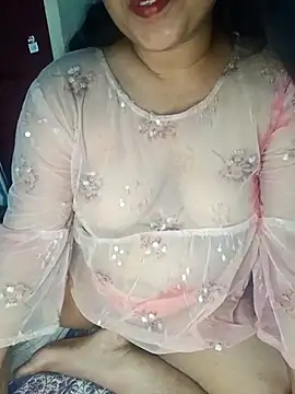 Snapshot of Sweet-Berry chatting on December 2025 05:43:02 PM Sweet-Berry online show from December 2025 05:43:02 PM