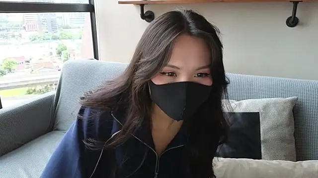 Snapshot of TammiLou chatting on March 2025 10:44:02 AM TammiLou online show from March 2025 10:44:02 AM