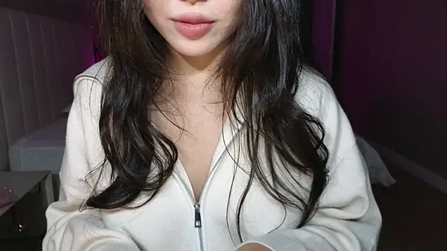 Snapshot of TammiLou chatting on September 2025 05:49:01 PM TammiLou online show from September 2025 05:49:01 PM