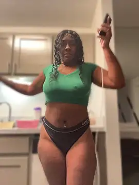 Foreignthababyy online show from May 2026 01:19:01 PM