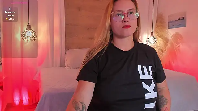 Snapshot of halaaa_1 chatting on December 2025 07:11:01 PM halaaa 1 online show from December 2025 07:11:01 PM