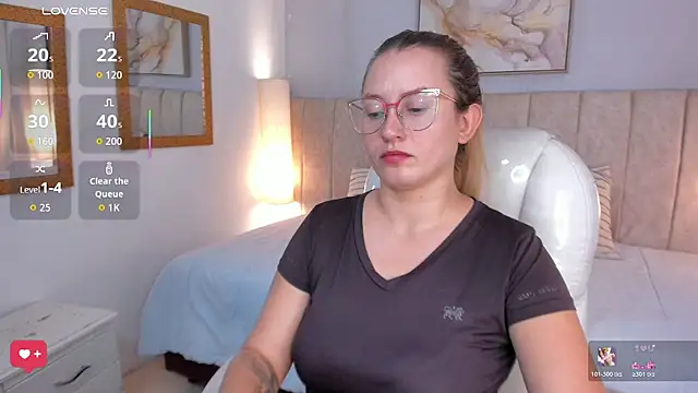 Snapshot of halaaa_1 chatting on February 2026 12:20:02 PM halaaa 1 online show from February 2026 12:20:02 PM