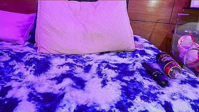 mssburbuja online show from February 2025 06:18:01 AM