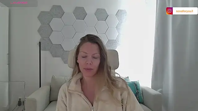 Snapshot of novaforyou1 chatting on February 2025 10:34:01 AM novaforyou1 online show from February 2025 10:34:01 AM