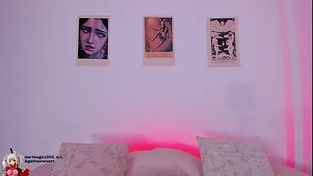 Moonlight1002 online show from November 2025 09:42:02 AM