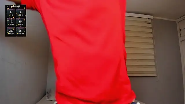 Snapshot of tom_Howard chatting on March 2026 11:36:01 AM tom Howard online show from March 2026 11:36:01 AM