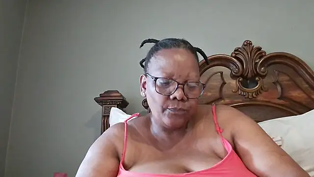 Snapshot of SEXYBOOBSNASS chatting on January 2025 08:42:01 AM SEXYBOOBSNASS online show from January 2025 08:42:01 AM