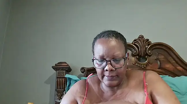 Snapshot of SEXYBOOBSNASS chatting on March 2025 12:30:02 PM SEXYBOOBSNASS online show from March 2025 12:30:02 PM