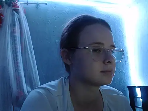 HellenMiyer1111 online show from December 2024 03:20:01 AM