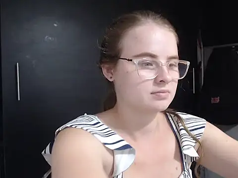 HellenMiyer1111 online show from January 2025 08:22:01 PM