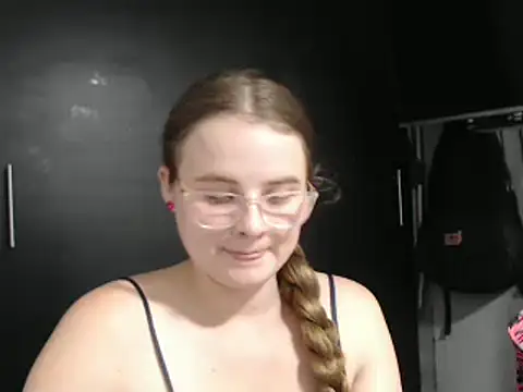 HellenMiyer1111 online show from January 2025 11:18:02 PM