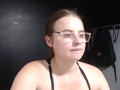 HellenMiyer1111 online show from January 2025 11:56:02 PM