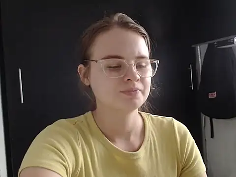 HellenMiyer1111 online show from February 2025 08:02:02 PM