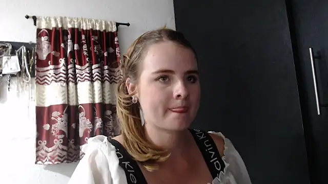 HellenMiyer1111 online show from September 2025 02:11:01 AM