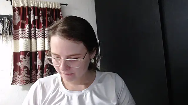 HellenMiyer1111 online show from October 2025 04:05:02 PM