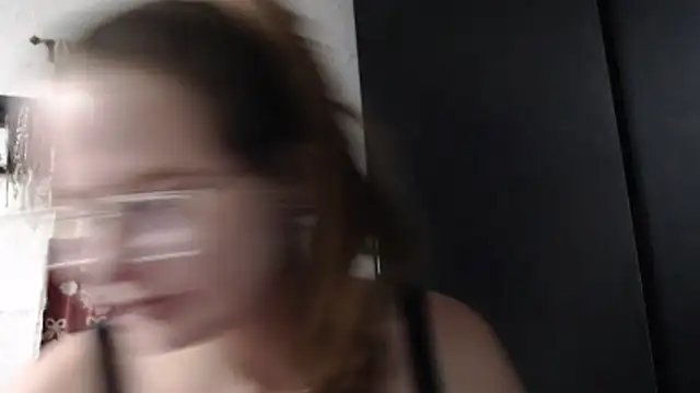 HellenMiyer1111 online show from October 2025 04:40:02 PM