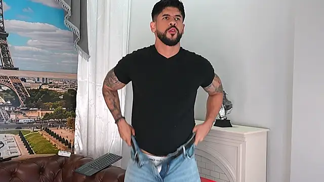 Petesevans online show from May 2026 12:17:02 AM