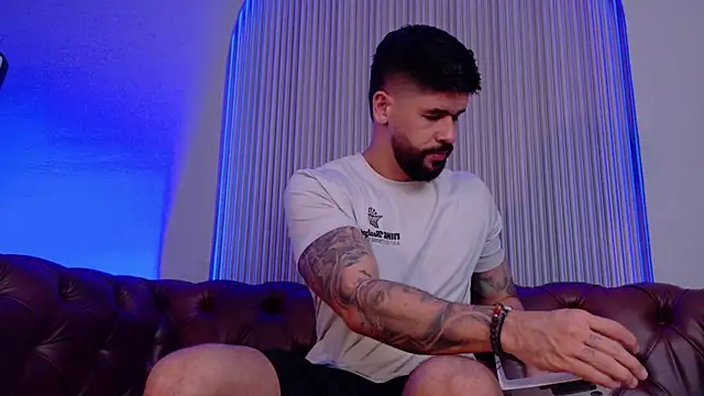 Petesevans online show from July 2026 04:25:02 PM