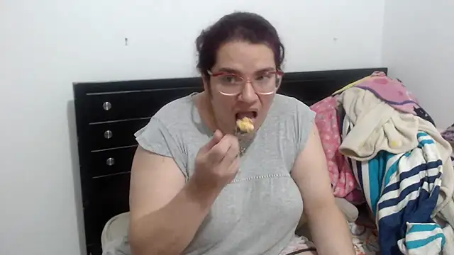 karlythothxh online show from March 2025 02:56:02 PM