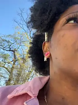 mochamimi online show from April 2026 03:16:01 PM