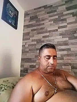 ADRIAN ADI40 online show from September 2025 11:13:02 AM