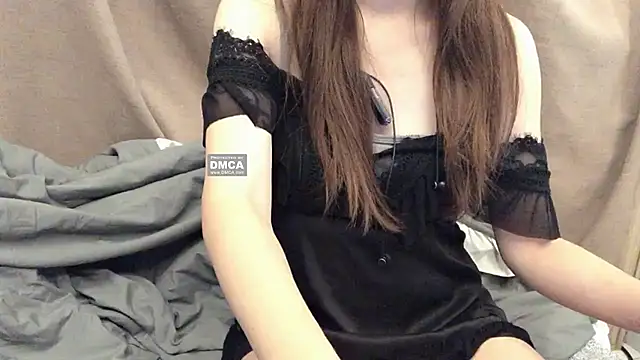 Snapshot of Tw_Zoella chatting on January 2025 05:50:02 AM Tw Zoella online show from January 2025 05:50:02 AM