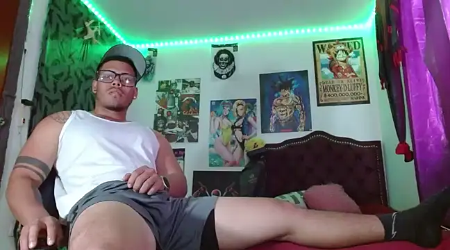 Snapshot of Danielsbigcum chatting on December 2024 02:05:02 PM Danielsbigcum online show from December 2024 02:05:02 PM