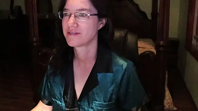 thornburyrose online show from May 2026 08:22:01 AM